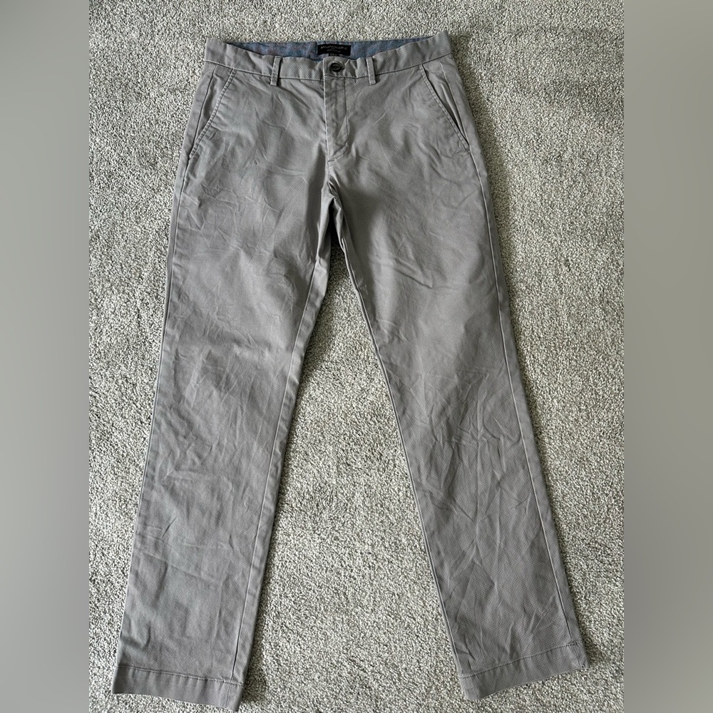 Banana Republic Men's Classic Aiden Chinos Gray 32x32